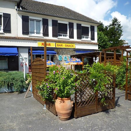 Le Relais De La Route Bleue Saint-Loup (Auvergne) Exterior foto