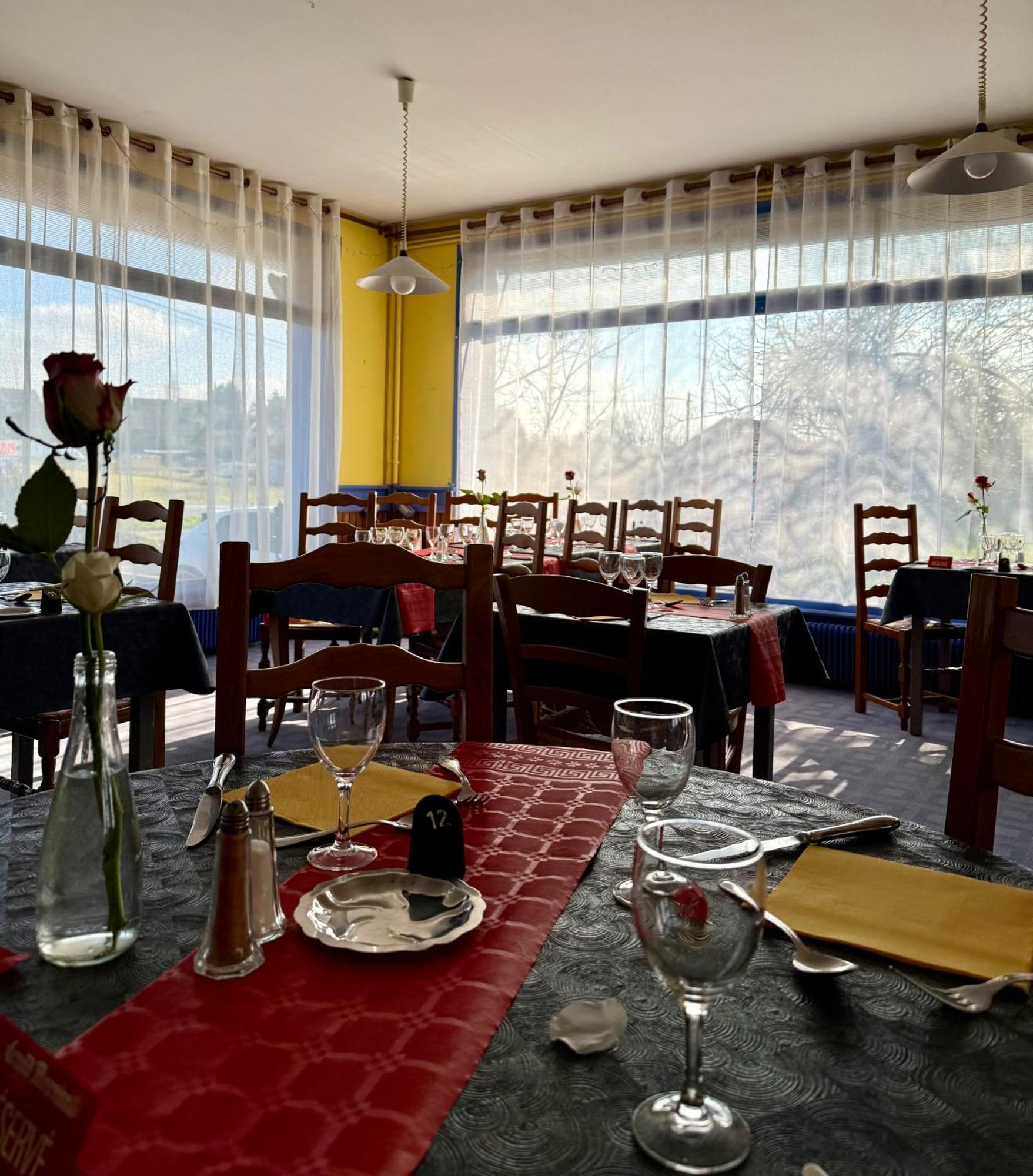 Le Relais De La Route Bleue Saint-Loup (Auvergne) Exterior foto